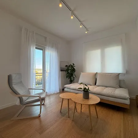 Beautifully Renovated In Kavala, Bright And Luminous Kawala