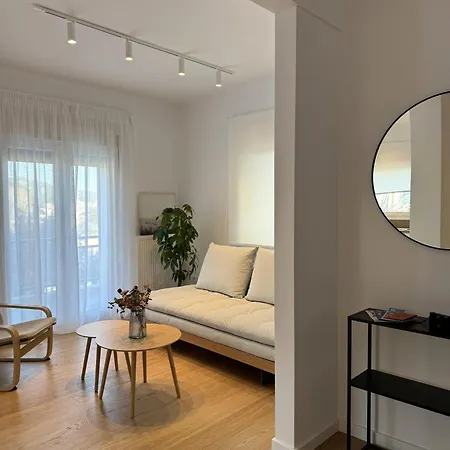 Beautifully Renovated In Kavala, Bright And Luminous Apartman Kavála