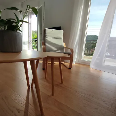 Apartment Beautifully Renovated In Kavala, Bright And Luminous