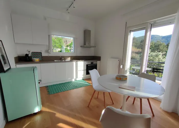 Apartman Beautifully Renovated In Kavala, Bright And Luminous Kavála