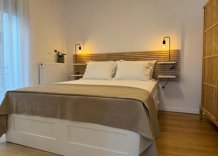 Beautifully Renovated In Kavala, Bright And Luminous Apartament