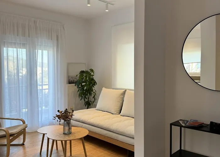Beautifully Renovated In Kavala, Bright And Luminous Apartament Kawala